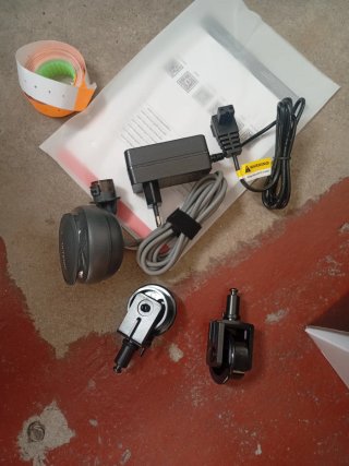 Limpiafondos Robot UL TENIC Pooleco 10