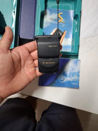 Teléfono Móvil Motorola 1996