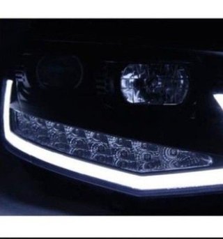 Faros Volkswagen T6 LED Fondo Negro