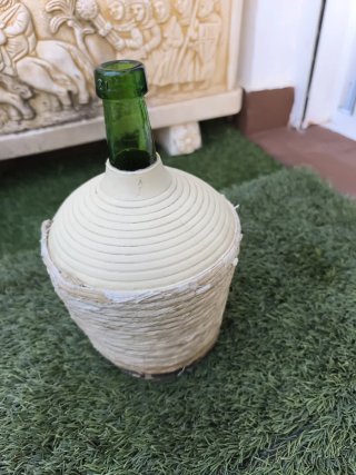 Botella Dama Juana Beige y Verde