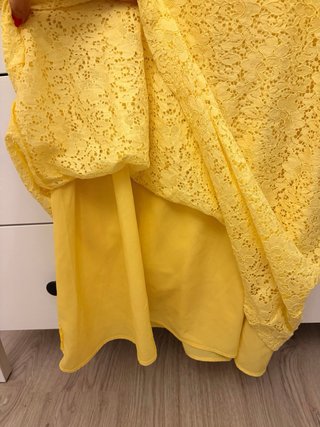 Vestido Zara encaje amarillo talla L