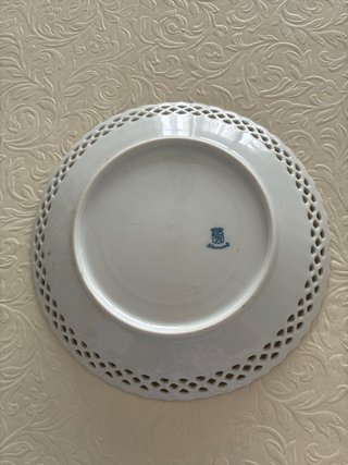 Plato Porcelana alemana Schumann Borde Calado