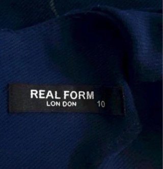 Talla M. Vestido manga corta REAL FORM LONDON