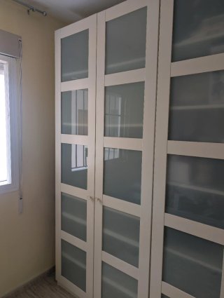 Armario blanco IKEA