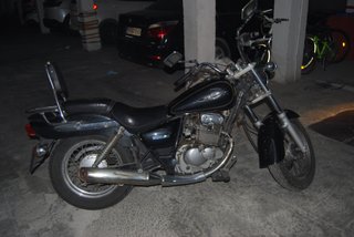 Suzuki 125cc Cruiser Negra