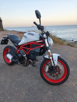 Ducati Monster 797+ (A2)