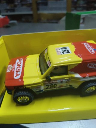 Scalextric Nissan Patrol Ponsa  referencia 6510