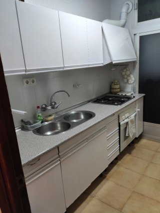 Alquilo piso por habitaciones para estudiantes