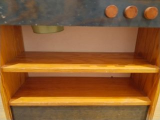 Cocinita de madera maciza