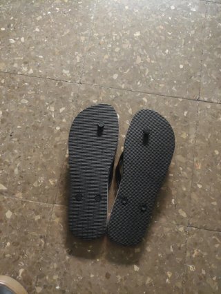 Chanclas negras bandera Brasil Talla 45