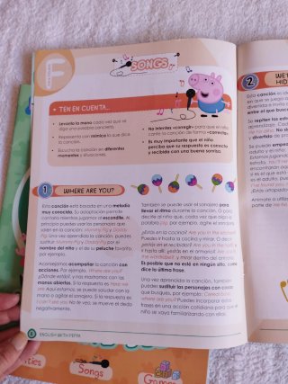 Cuaderno N°4 de Peppa Pig: Hide and Seek