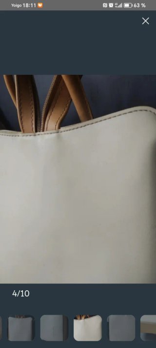 Mochila de cuero blanco y marrón