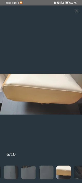 Mochila de cuero blanco y marrón