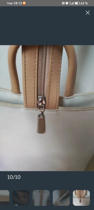 Mochila de cuero blanco y marrón
