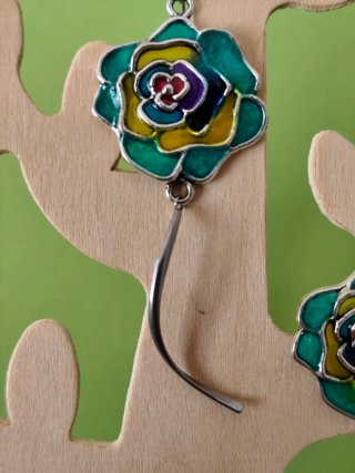 Pendientes flor esmaltada