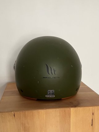 Casco MT Helmets vintage verde mate talla M visera