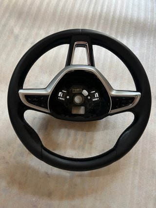 Volante Skoda Rapid 2015