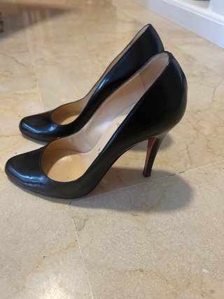Zapatos de tacón Christian Louboutin negros