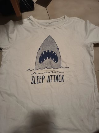 Camiseta UNIT con estampado de bombillas