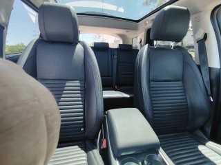 Land Rover Discovery Sport 2021q