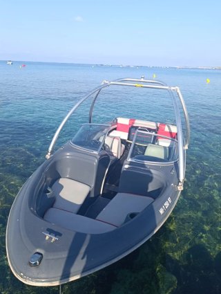 Vuelta en barco por la costa sur de Menorca