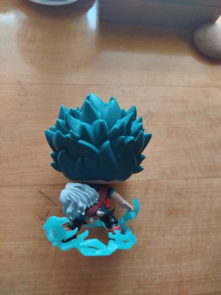 Funko Pop Infinite Deku con Eri (My Hero Academia)