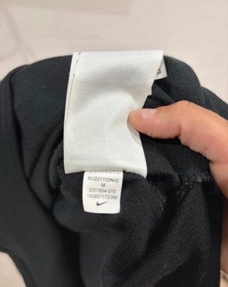 Falda deportiva Nike negra