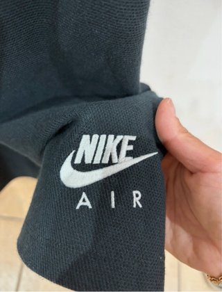 Falda deportiva Nike negra