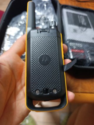 Walkie Talkie Motorola T82 Extreme