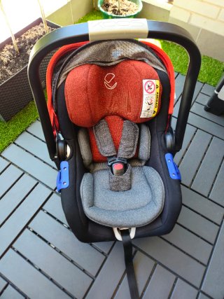 Trío Jane Muum: Silla, Capazo y Maxicosi