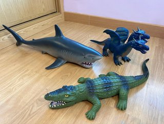 Animales gigantes:  Tiburón, Dragón y Cocodrilo
