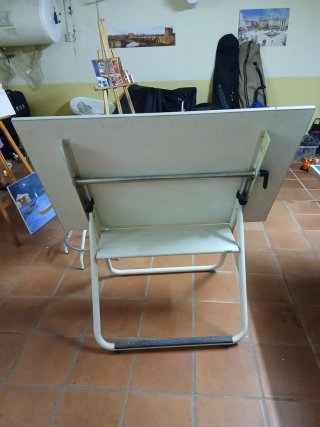 Mesa Dibujo Técnico y Silla Giratoria