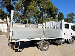 Nissan Cabstar 2007