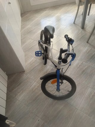 Bicicleta BTWIN Astronut 500 Infantil
