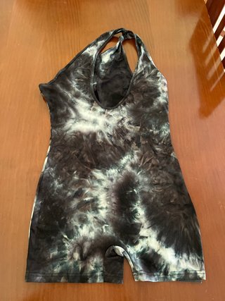 Mono deportivo tie-dye