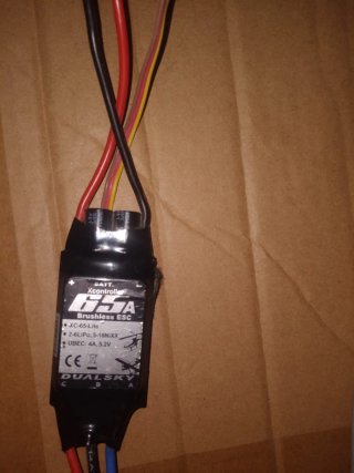Motor y ESC para aviones