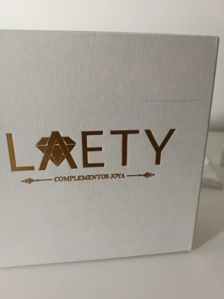 Tiara Laety