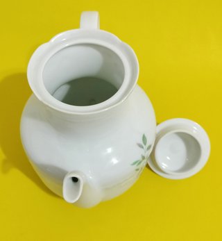 Jarra Limoges porcelana floral