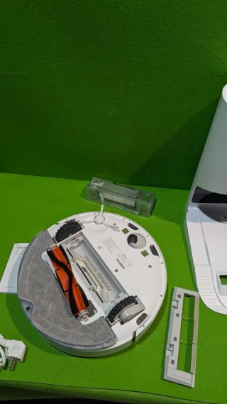Dreame D10 Plus Robot Aspirador y Fregasuelos