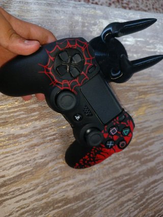 Mando PS4 con soporte y funda