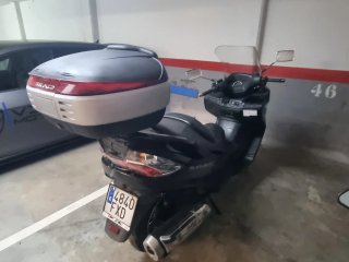 Suzuki Burgman 400cc Negra