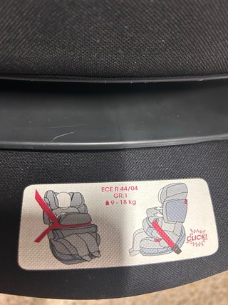 Silla de coche Cybex con base Isofix reclinable
