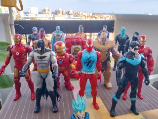 Colección Figuras Superhéroes Marvel DC