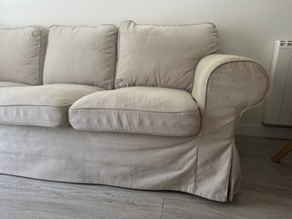 Sofá EKTORP 3 plazas beige Ikea en Beas de Segura