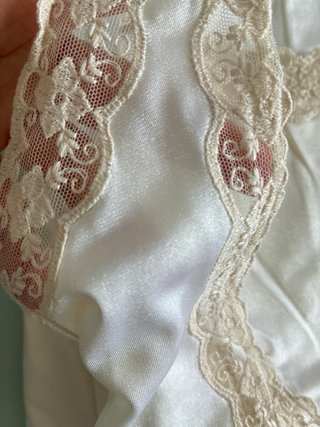 Conjunto camisón y bata encaje