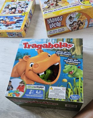Juego de mesa Tragabolas Hasbro