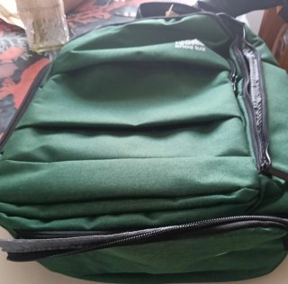 Mochila verde para portátil