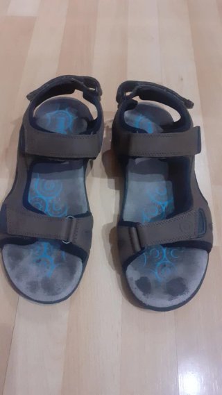 Sandalias Geox talla 45