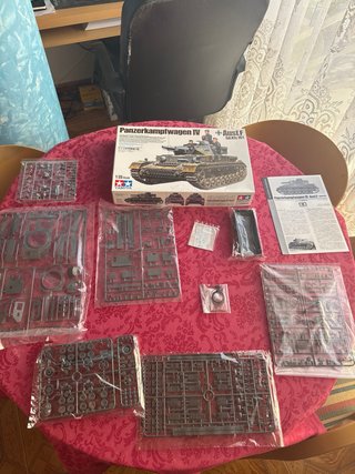 Maqueta Tamiya Panzer IV Ausf.F Sd.Kfz.161