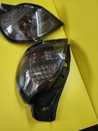 PILOTOS TRASEROS RENAULT CLIO III 5P - LED -